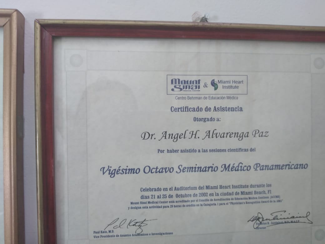 Diploma de Participación por el Vigésimo Octavo Seminario Médico Panamericano